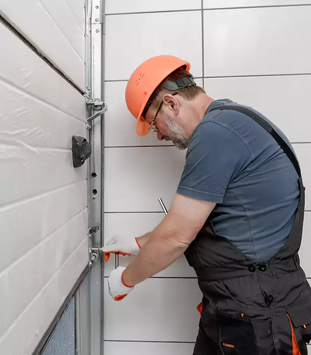 Residential Garage Door Repair Weston